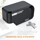 Grampeador Automático Elétrico Versão 2.0. Capacidade de 20 folhas, 2000 grampos grátis, uso com pilhas ou energia.
